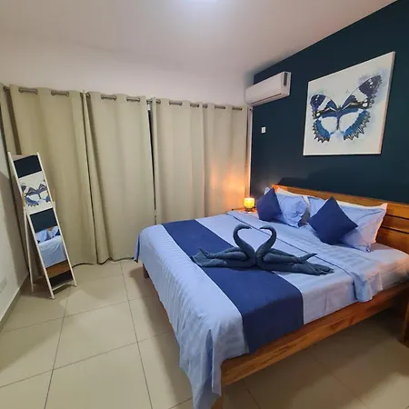 Ocean Blue Villa, Flic-En-Flac Exterior foto